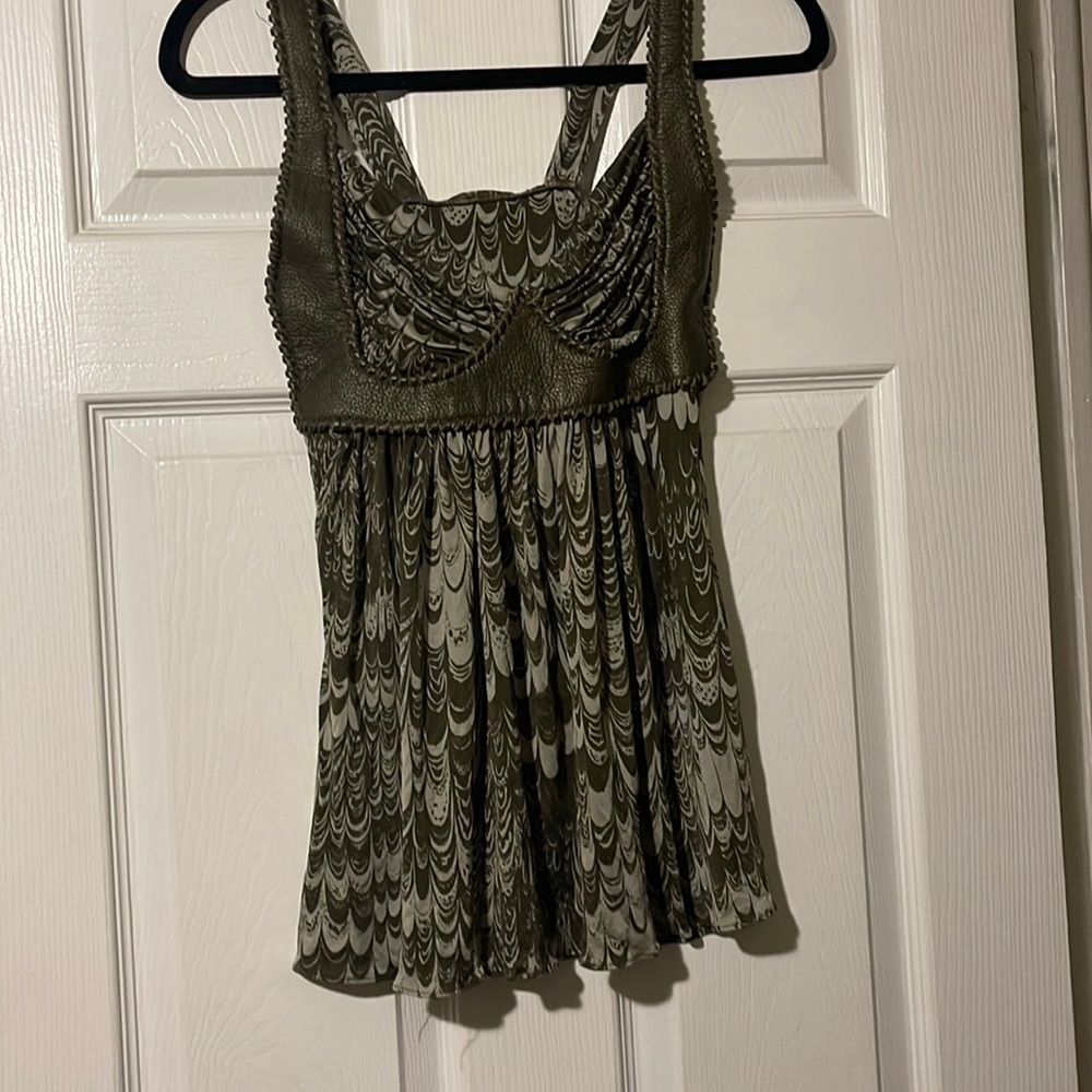 Super hot tank top with faux leather detailing